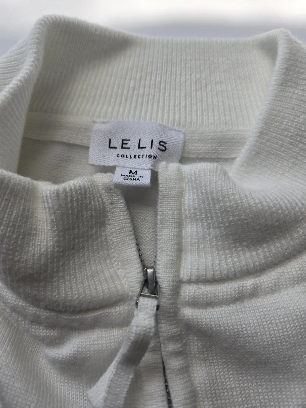 Le Lis Cream Half‑Zip Mock Neck Sweater – Lightweight Knit, Size M